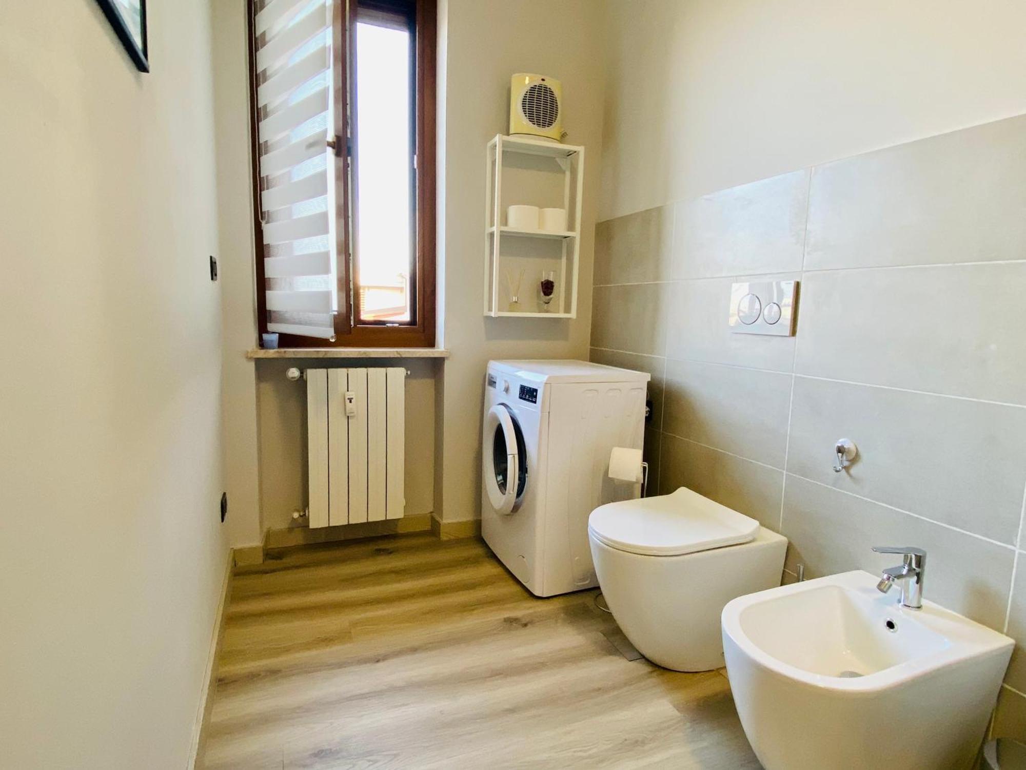 Elegante Appartamento Tre Amis - Doppio Garage & Free Wifi - Ac Centallo Eksteriør bilde